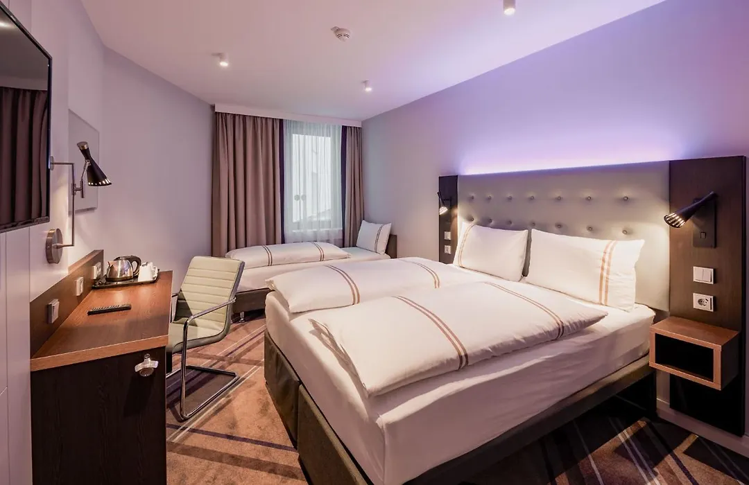 Premier Inn Stuttgart City Europaviertel-1
